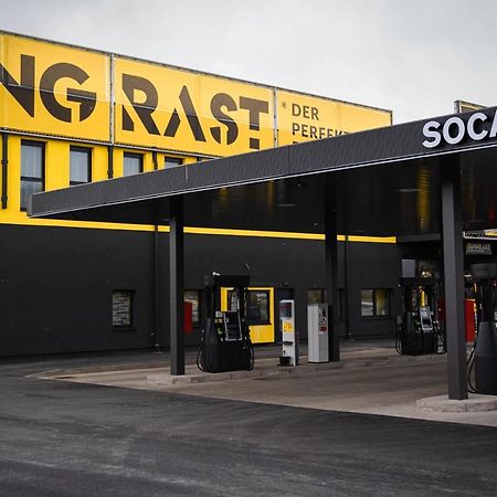 Ringrast Das Erlebnishotel Beim Red Bull Ring Spielberg Bei Knittelfeld Exterior foto