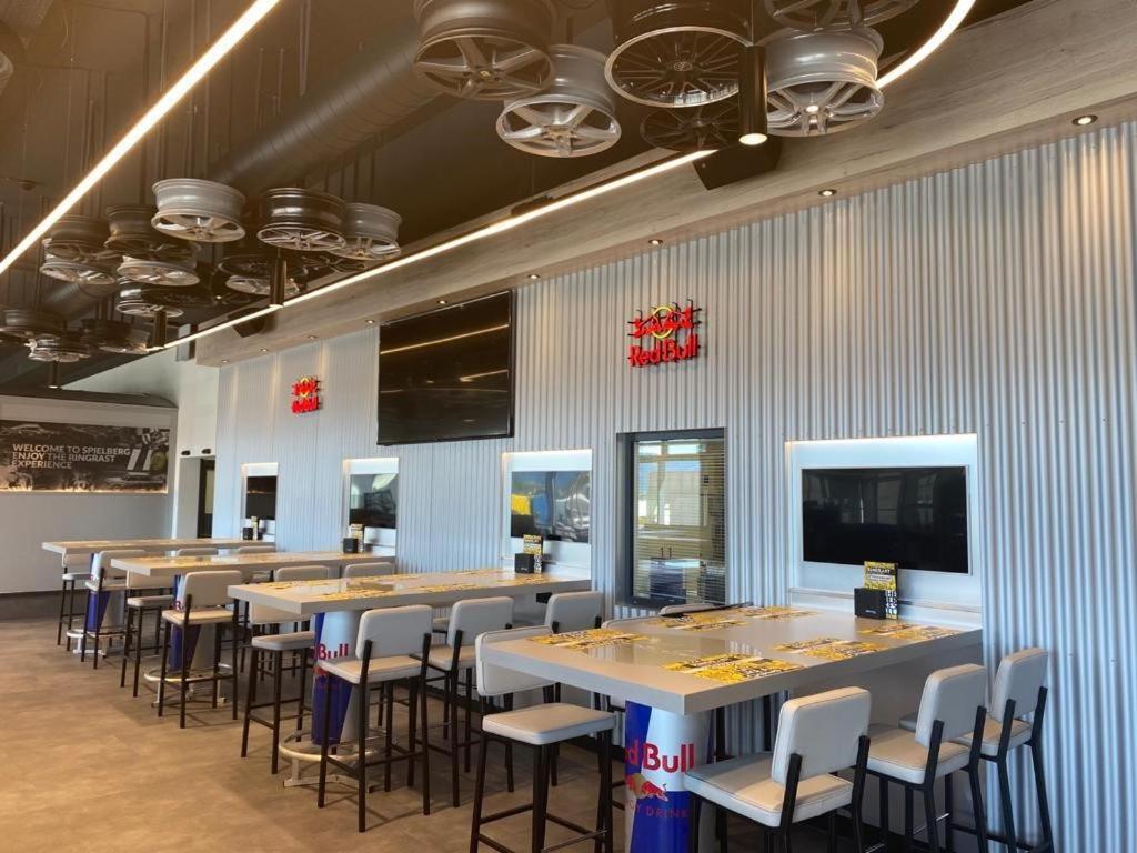 Ringrast Das Erlebnishotel Beim Red Bull Ring Spielberg Bei Knittelfeld Exterior foto