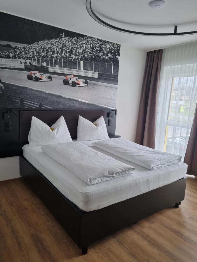 Ringrast Das Erlebnishotel Beim Red Bull Ring Spielberg Bei Knittelfeld Exterior foto